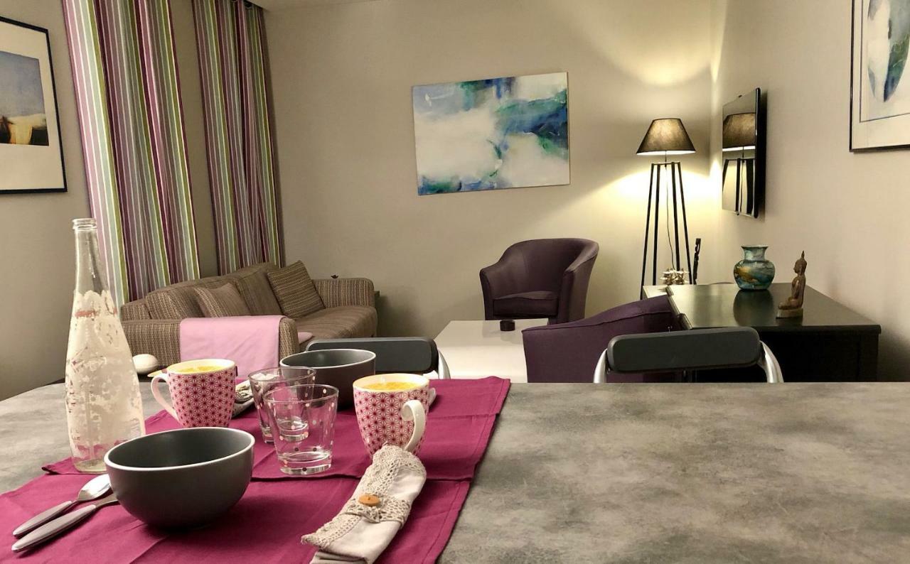 Appartement Versailles Quartier Notre Dame Au Pied Du Chateau Avec Parking ภายนอก รูปภาพ